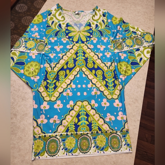 Trina Turk Other - Trina Turk Cover-up